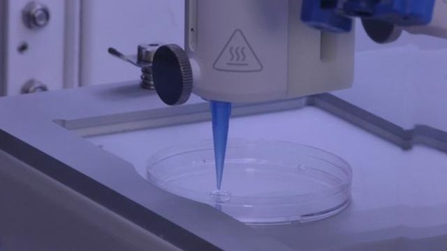 The 3-D printer used in study. 