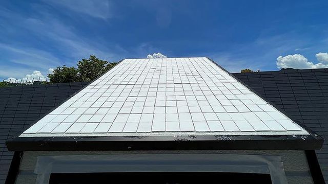 The white cooling ceramic applied on the roof. 